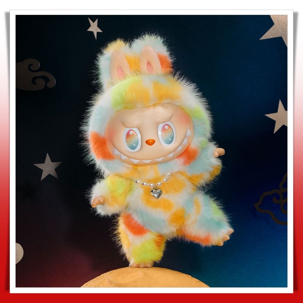 عروسک لبوبو طرح انرژی رنگین کمان با گردنبند پاپ مارت